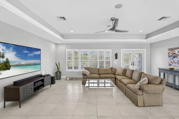 965 Beacon LN, Vero Beach, FL 32963