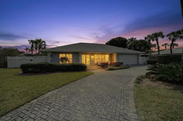 965 Beacon LN, Vero Beach, FL 32963