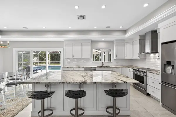 965 Beacon LN, Vero Beach, FL 32963