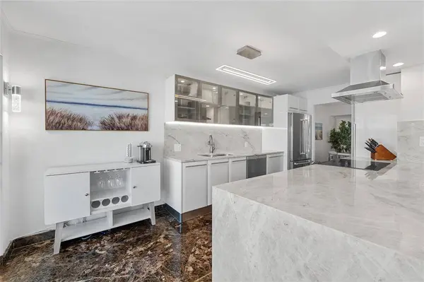 3400 Galt Ocean Dr #PH7S, Fort Lauderdale, FL 33308