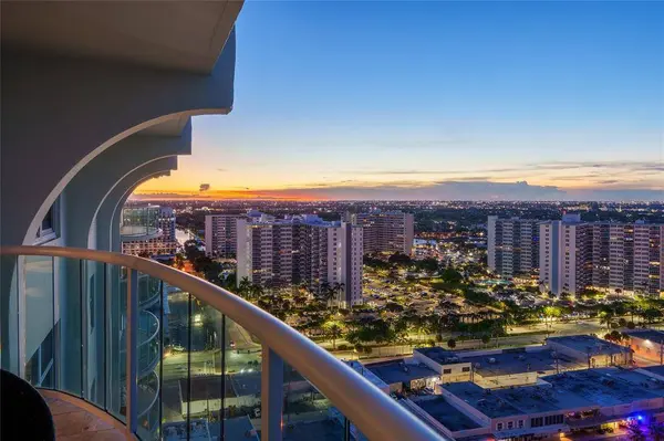 3400 Galt Ocean Dr #PH7S, Fort Lauderdale, FL 33308