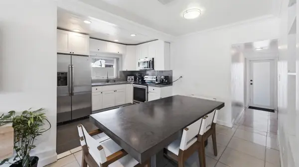 1234 NE 7th AVE, Fort Lauderdale, FL 33304