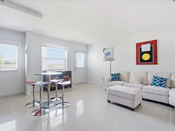 525 Meridian AVE #305, Miami Beach, FL 33139