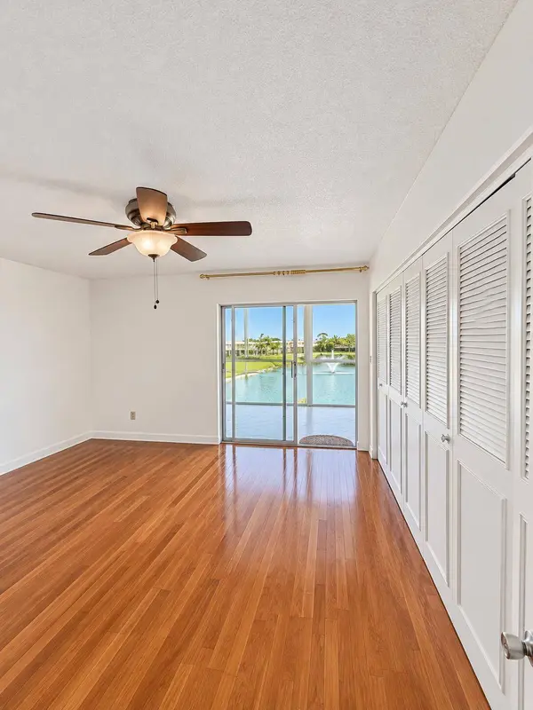 2724 GARDEN DR N #407, Lake Worth, FL 33461