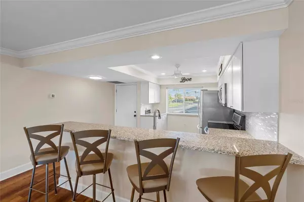 19029 US HIGHWAY 19 N #Apt #33A, Clearwater, FL 33764