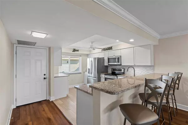 19029 US HIGHWAY 19 N #Apt #33A, Clearwater, FL 33764