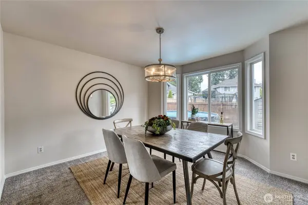 37635 18th PL S, Federal Way, WA 98003