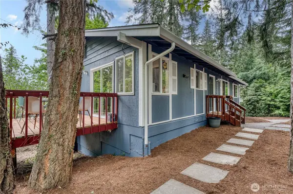 21225 NE 12th ST, Sammamish, WA 98074
