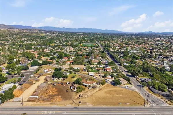10721 Andora, Chatsworth, CA 91311