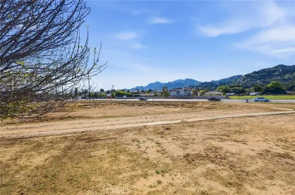 10721 Andora, Chatsworth, CA 91311