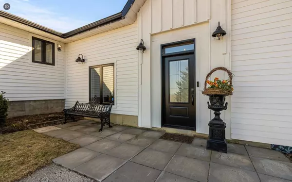 9263 91 County RD, Clearview, ON L0M 1H0