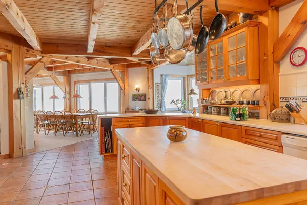 496083 Grey Road 2 RD, Blue Mountains, ON N0H 1J0