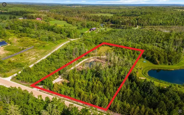 429571 8th B Concession, Grey Highlands, ON N0C 1M0