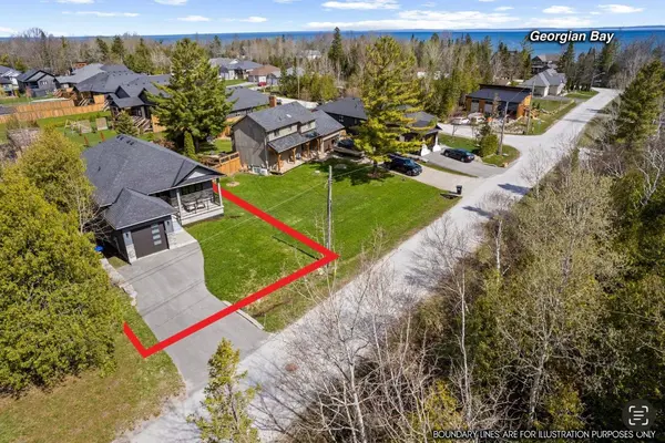 14 Thomas ST, Wasaga Beach, ON L9Z 2Y9