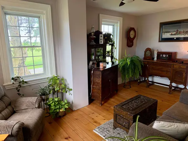 268 FOX RIDGE RD, Grey Highlands, ON N0H 1J0