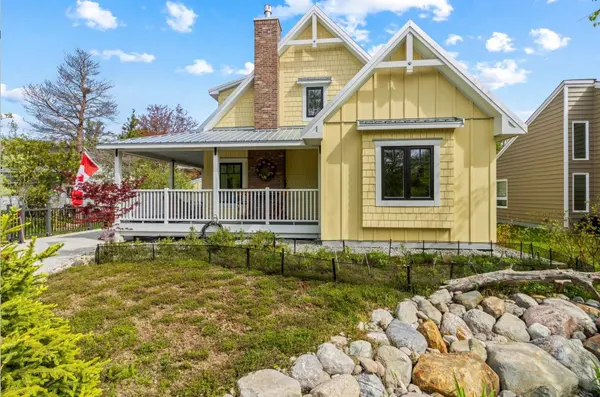154 Blue Mountain DR, Blue Mountains, ON L9Y 0K9