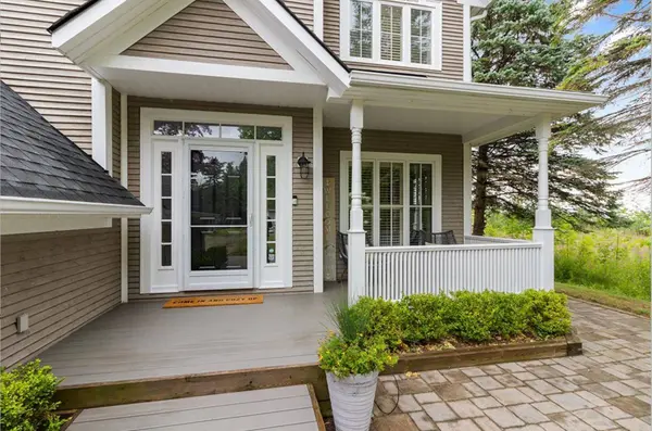 63 Georgian Manor DR, Collingwood, ON L9Y 5P4