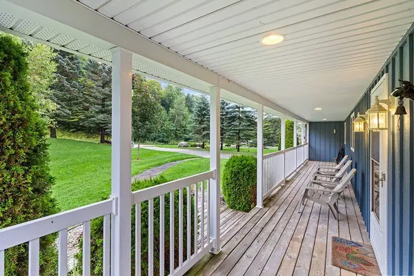172 Queens Bush Dr DR, Meaford, ON N0H 1B0