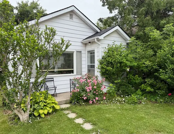 48 Berry ST, Meaford, ON N4L 1G2