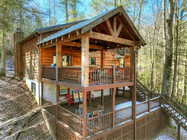 134 Hemlock Circle, Blue Ridge, GA 30513