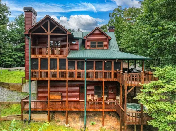 365 Trails End SMT, Ellijay, GA 30540
