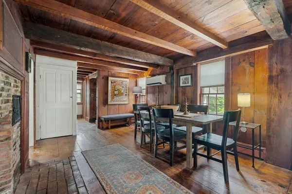 19 Shaws Hill RD, Kensington, NH 03833