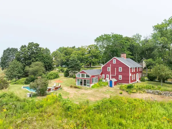 19 Shaws Hill RD, Kensington, NH 03833