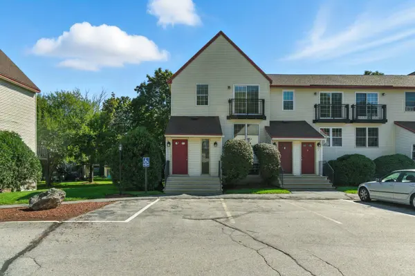 18 East Ridge RD, Merrimack, NH 03054