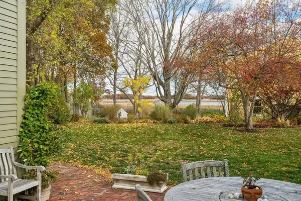 288 Merrimac St, Newburyport, MA 01950
