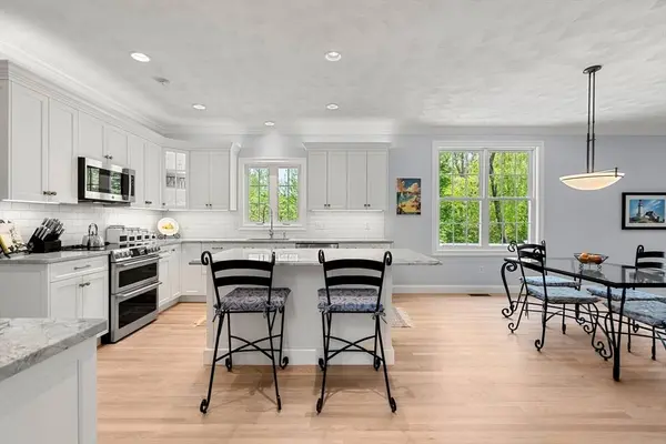 10 Yankee Way, Beverly, MA 01915