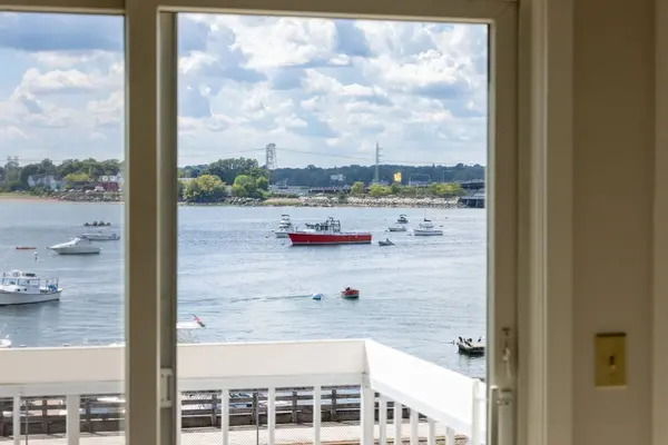 113 Water #78, Beverly, MA 01915