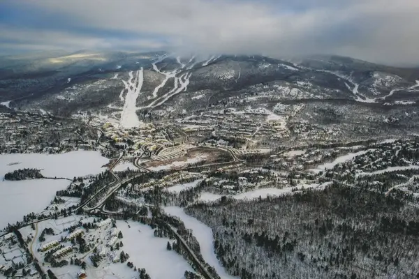 3035 Ch. de la Chapelle #220, Mont-tremblant, QC J8E1E1