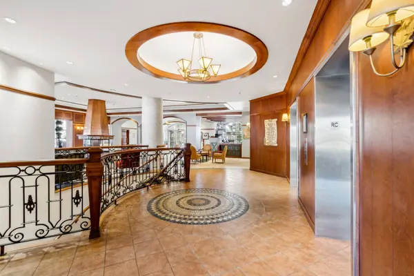 150 Ch. au Pied-de-la-Montagne #424-D, Mont-tremblant, QC J8E3M2