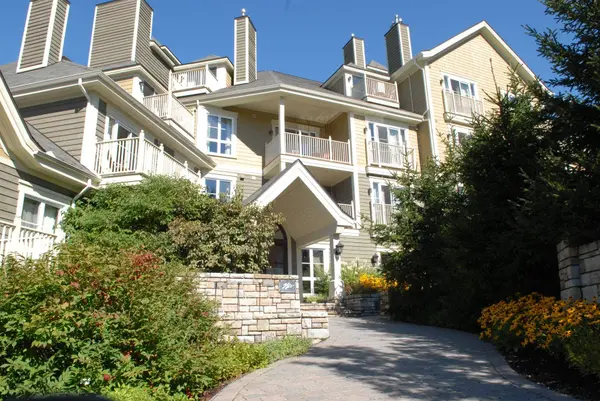 150 Ch. du Curé-Deslauriers #315, Mont-tremblant, QC J8E1C9