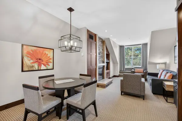 150 Ch. du Curé-Deslauriers #315, Mont-tremblant, QC J8E1C9