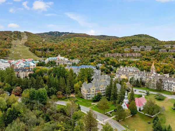 150 Ch. du Curé-Deslauriers #315, Mont-tremblant, QC J8E1C9