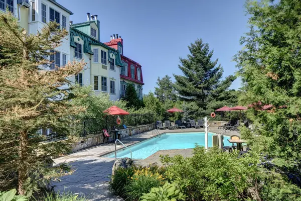 3035 Ch. de la Chapelle #104, Mont-tremblant, QC J8E1E1