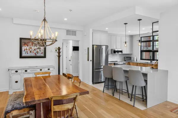 211 Ch. des Quatre-Sommets #7, Mont-tremblant, QC J8E1C6