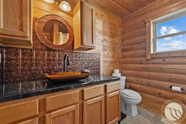 5615 Scandia RD, Shepherd, MT 59079