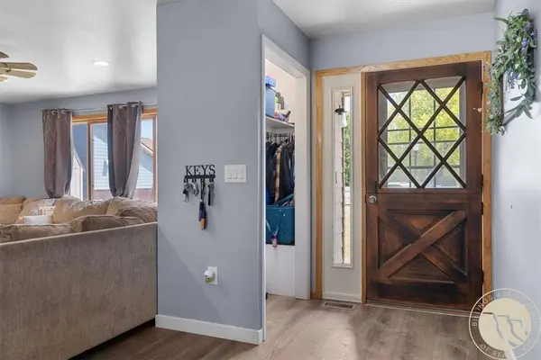 824 Troy CIR, Billings, MT 59105