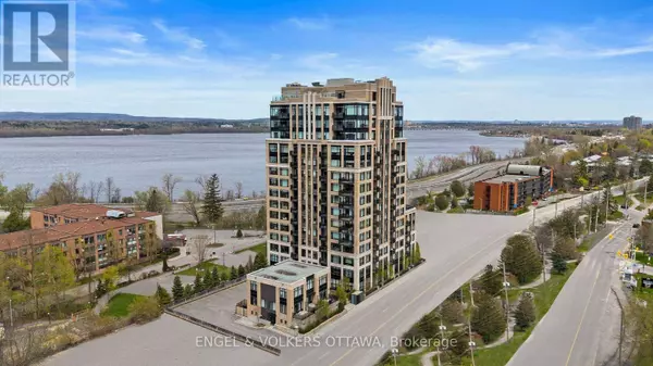 75 Cleary AVE #102, Ottawa, ON K2A1R8
