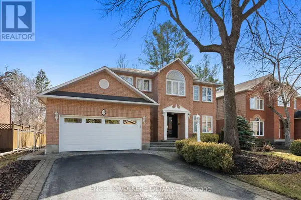 19 KIMMINS COURT, Ottawa, ON K2K2M4
