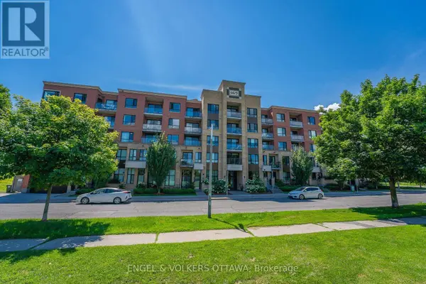 316 BRUYERE ST #302, Ottawa, ON K1N0C3