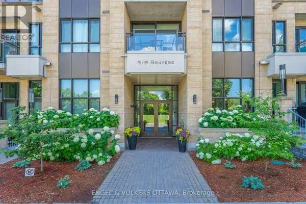316 BRUYERE ST #302, Ottawa, ON K1N0C3
