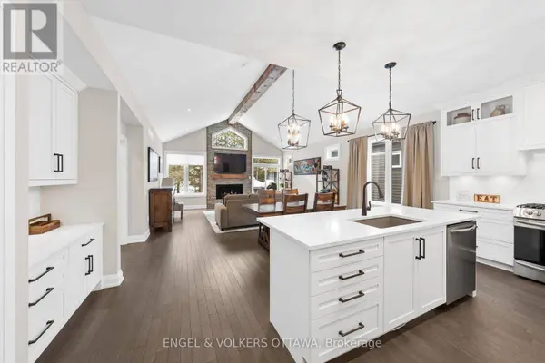 221 BLACKHORSE DRIVE, North Grenville, ON K0G1J0