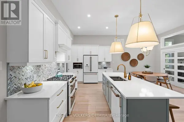 185 BLACKHORSE DRIVE, North Grenville, ON K0G1J0