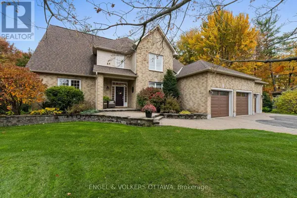 1629 SHAUNA CRESCENT, Ottawa, ON K4P1M8