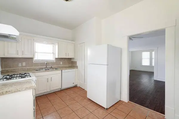 1205 E 12th ST, Austin, TX 78702