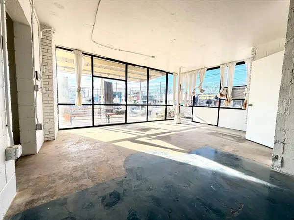 1901 E 12th ST, Austin, TX 78702