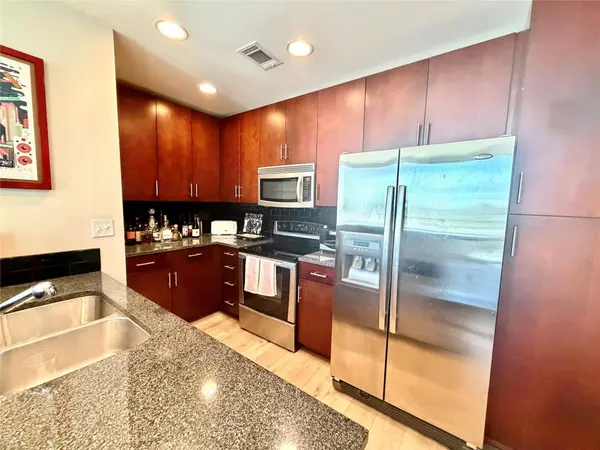 360 Nueces ST #914, Austin, TX 78701